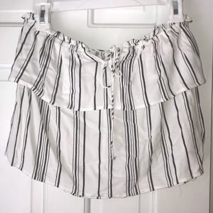 Black & White Sleeveless Top